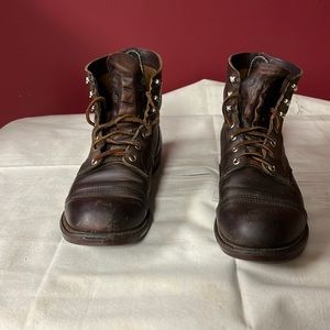 Red Wing Iron Rangers style 8085 size 9.5